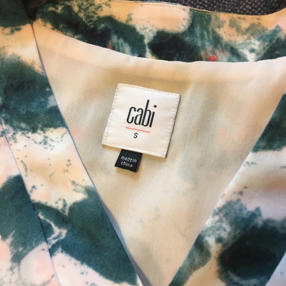 Cabi top